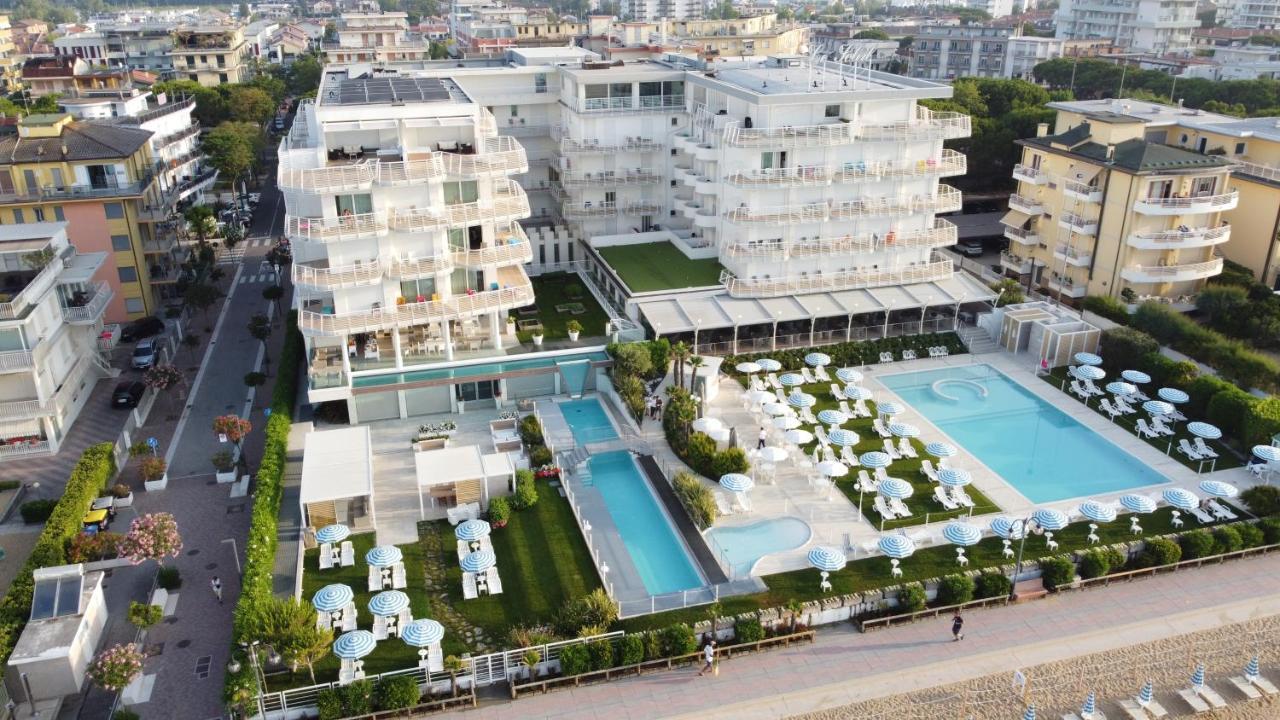 Hotel Le Soleil Lido di Jesolo Dış mekan fotoğraf