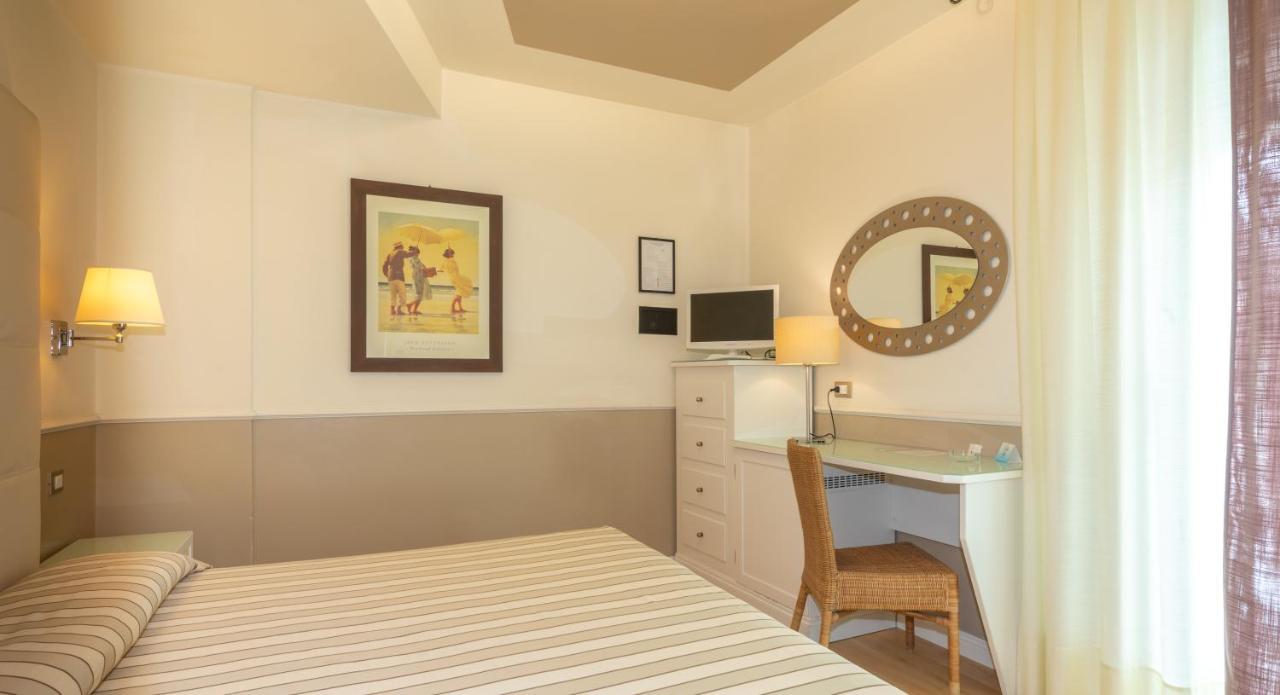 Hotel Le Soleil Lido di Jesolo Dış mekan fotoğraf